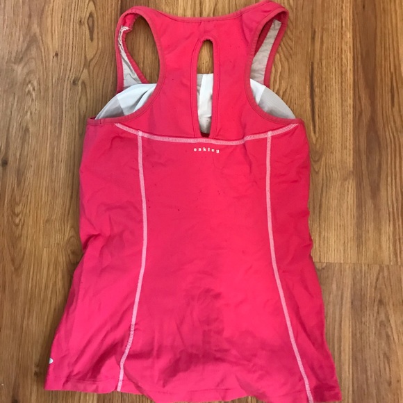 Workout Top - Picture 2 of 2